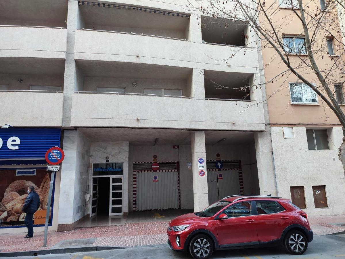 Albamar Apartamento 6 Personas Con Parking Cerca De La Playa كاليبي المظهر الخارجي الصورة