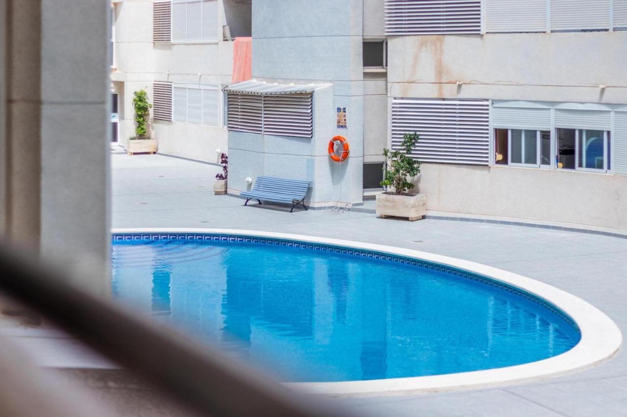 Albamar Apartamento 6 Personas Con Parking Cerca De La Playa كاليبي المظهر الخارجي الصورة